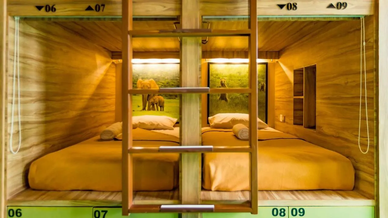 D'Gobers Hostel Seminyak By Gumilang Hospitality Indonezja